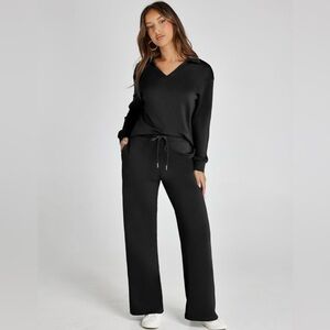 Lounge sweatsuits -selling 2 sets